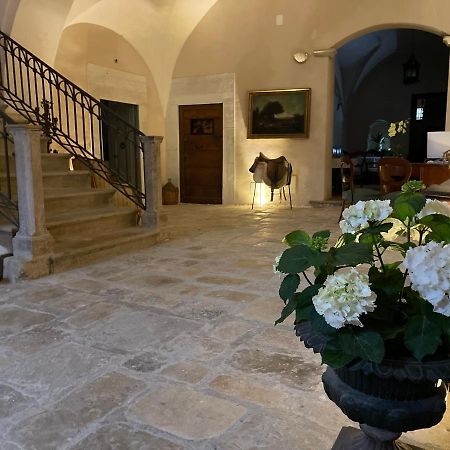 Palazzo Laureano - Dimora Storica 호텔 Tricarico 외부 사진